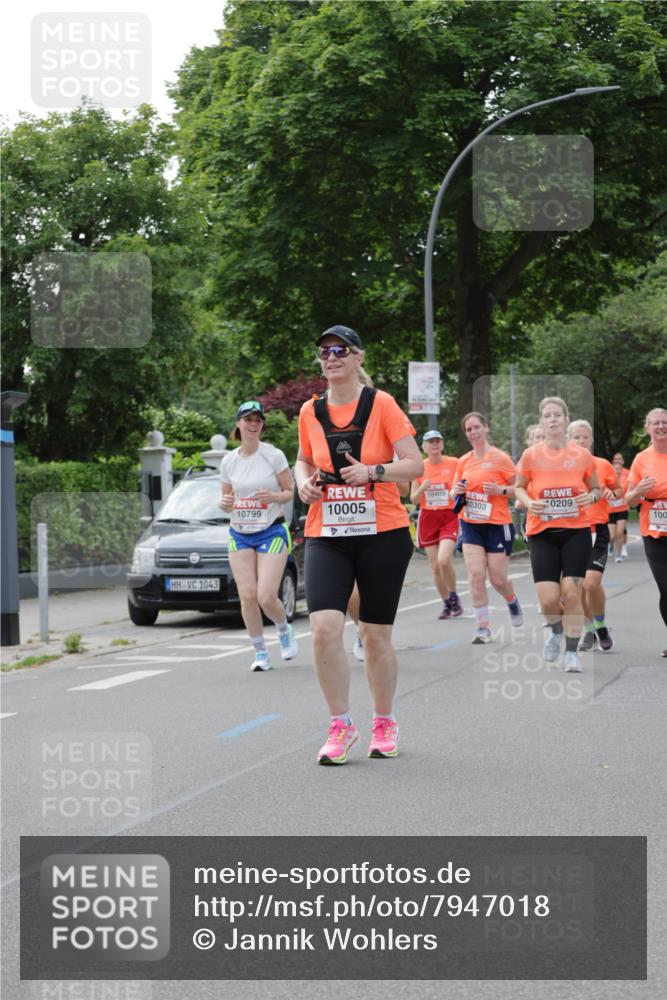 15.06.2025 - REWE Women's Run Jannik Wohlers http://msf.ph/oto/7947018 15.06.2025 08:30:16 Laufen 1043, 10409, 10799, 10005, 10303, 0209, 100 meine-sportfotos.de