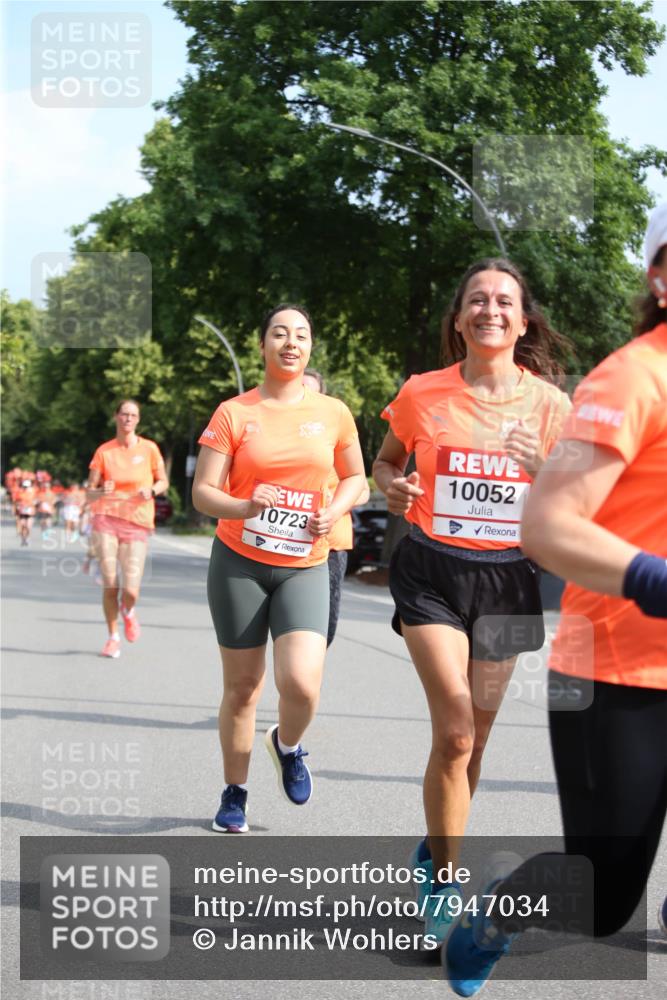 15.06.2025 - REWE Women's Run Jannik Wohlers http://msf.ph/oto/7947034 15.06.2025 09:45:38 Laufen 10723, 10052 meine-sportfotos.de