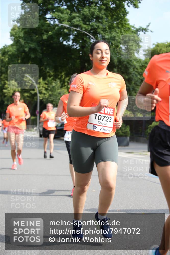 15.06.2025 - REWE Women's Run Jannik Wohlers http://msf.ph/oto/7947072 15.06.2025 09:45:38 Laufen 10723 meine-sportfotos.de