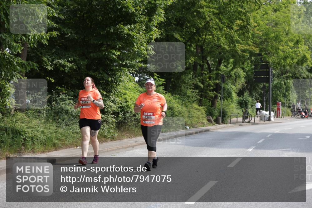 15.06.2025 - REWE Women's Run Jannik Wohlers http://msf.ph/oto/7947075 15.06.2025 10:21:36 Laufen 5515, 5258 meine-sportfotos.de