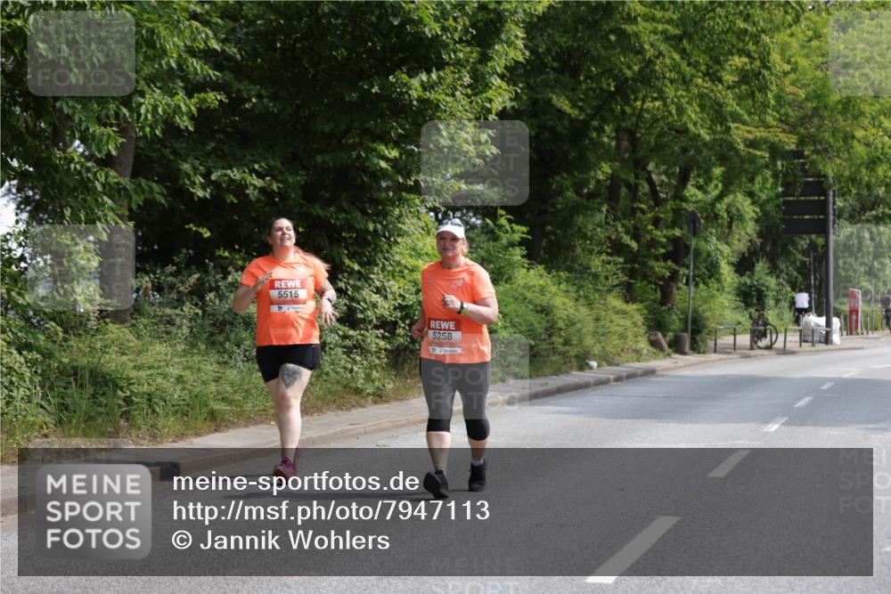 15.06.2025 - REWE Women's Run Jannik Wohlers http://msf.ph/oto/7947113 15.06.2025 10:21:37 Laufen 5515, 5258 meine-sportfotos.de