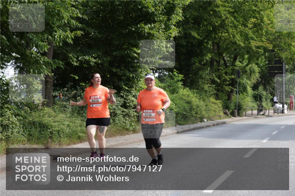 15.06.2025 - REWE Women's Run Jannik Wohlers http://msf.ph/oto/7947127 15.06.2025 10:21:37 Laufen 5515, 5258 meine-sportfotos.de