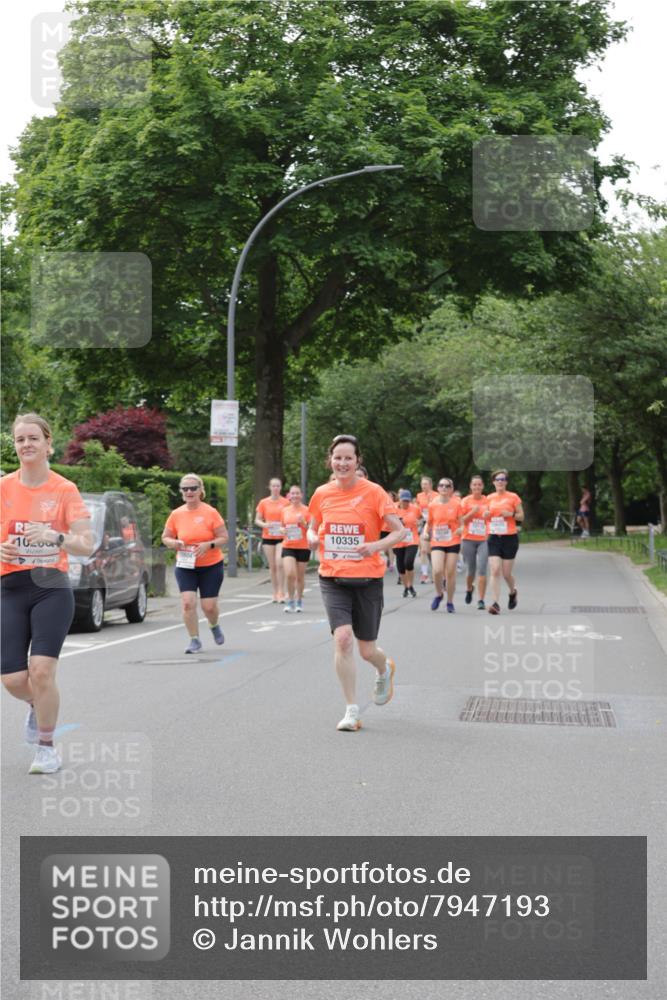15.06.2025 - REWE Women's Run Jannik Wohlers http://msf.ph/oto/7947193 15.06.2025 08:30:20 Laufen 1020 meine-sportfotos.de