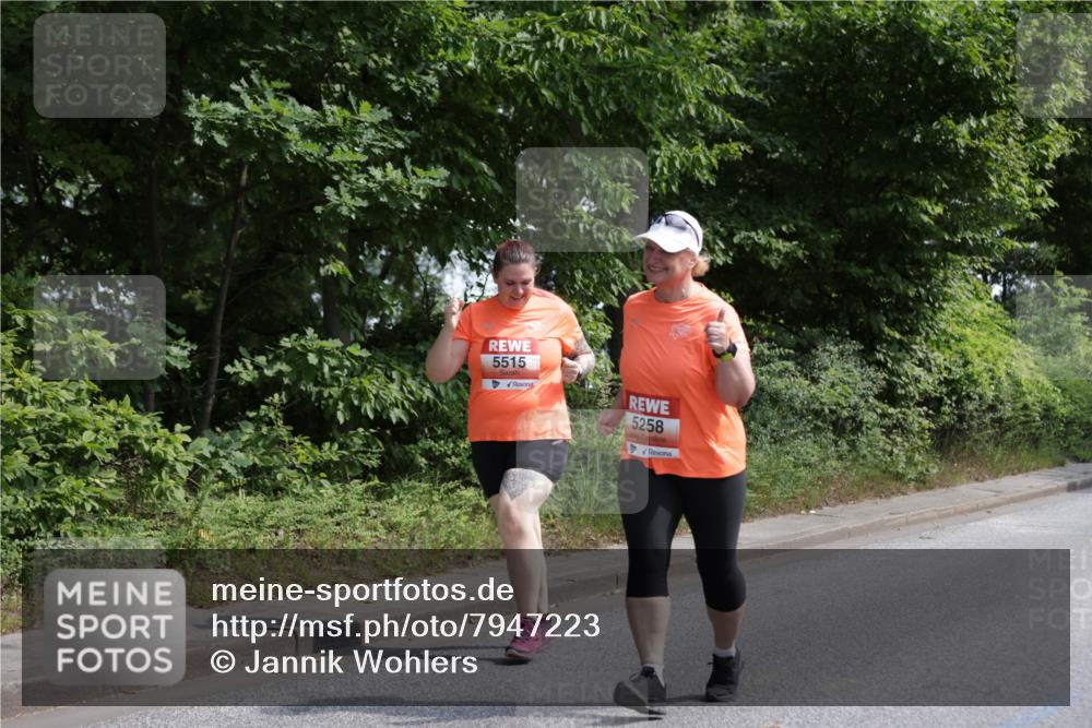15.06.2025 - REWE Women's Run Jannik Wohlers http://msf.ph/oto/7947223 15.06.2025 10:21:39 Laufen 5515, 5258 meine-sportfotos.de