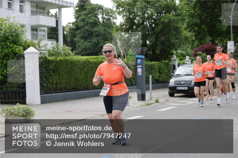 15.06.2025 - REWE Women's Run Jannik Wohlers http://msf.ph/oto/7947247 15.06.2025 08:30:25 Laufen 0604, 1043, 10021, 10024, 10308 meine-sportfotos.de