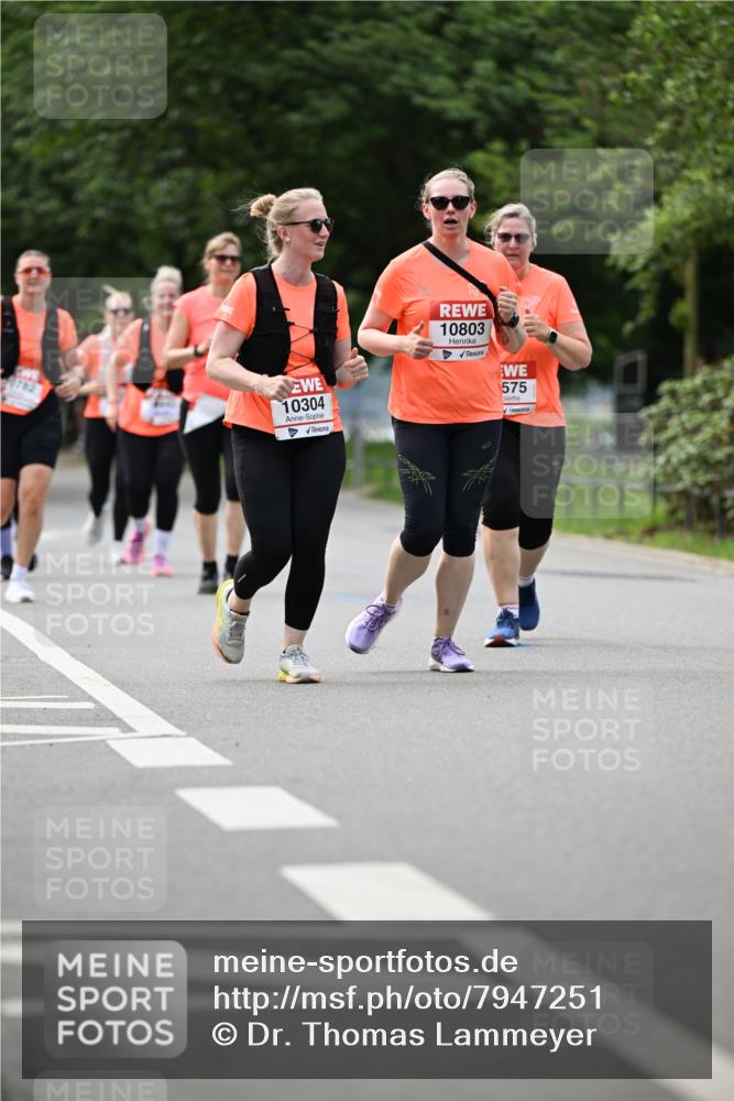 15.06.2025 - REWE Women's Run Dr. Thomas Lammeyer http://msf.ph/oto/7947251 15.06.2025 09:24:01 Laufen 10304, 10803, 575 meine-sportfotos.de