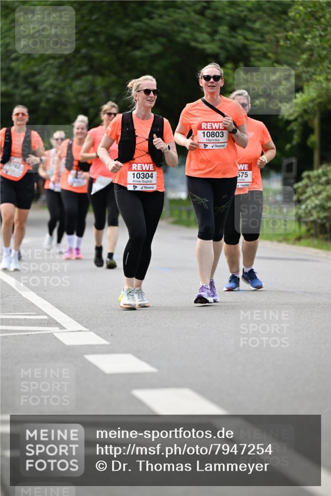 15.06.2025 - REWE Women's Run Dr. Thomas Lammeyer http://msf.ph/oto/7947254 15.06.2025 09:24:01 Laufen 10304, 10803, 575 meine-sportfotos.de