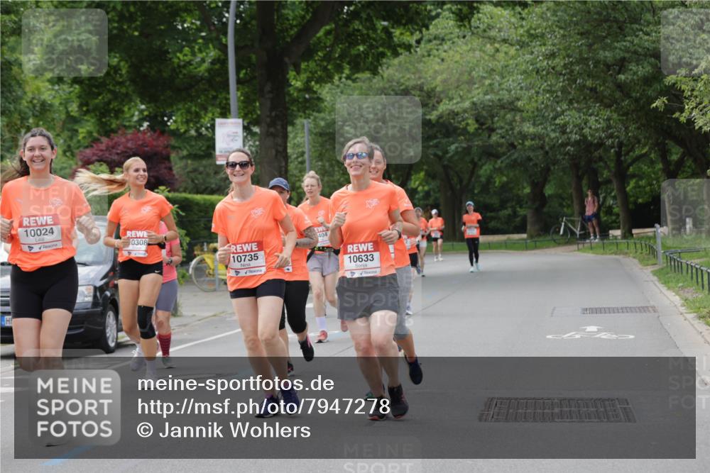 15.06.2025 - REWE Women's Run Jannik Wohlers http://msf.ph/oto/7947278 15.06.2025 08:30:26 Laufen 10024, 0308, 10735, 404, 10633 meine-sportfotos.de