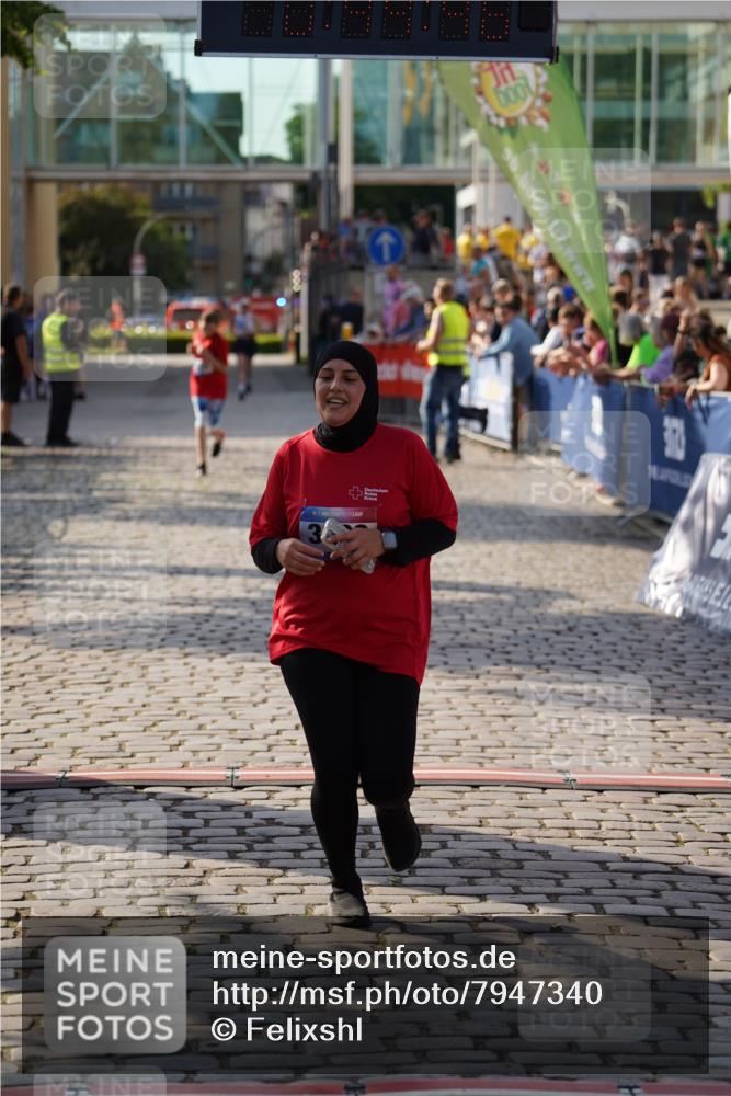 13.06.2025 - Holstenköstenlauf Felixshl http://msf.ph/oto/7947340 13.06.2025 18:14:47 Laufen 2976, 3299 meine-sportfotos.de