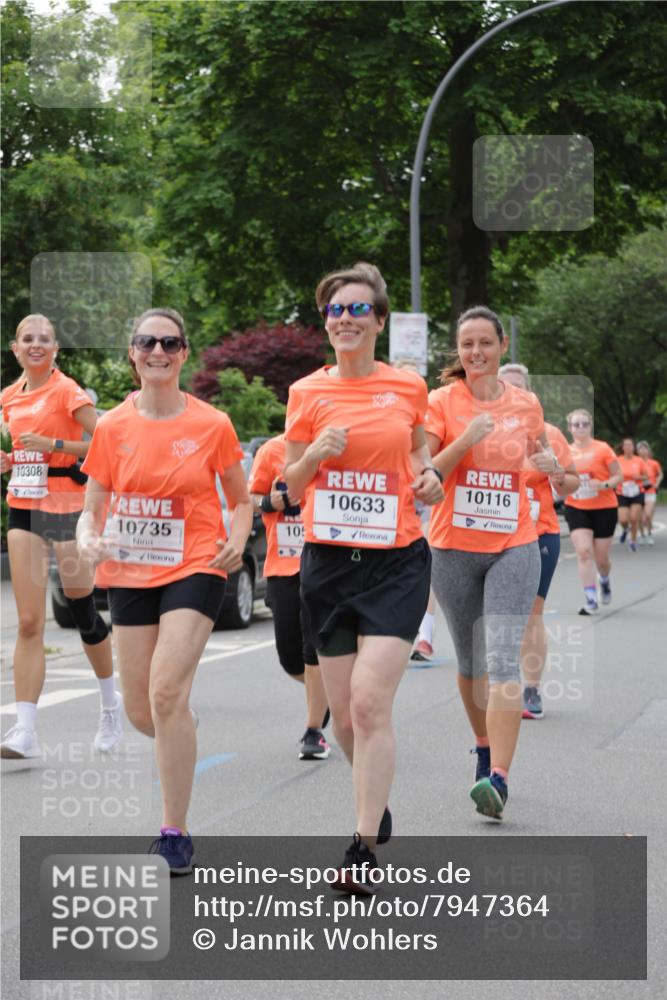 15.06.2025 - REWE Women's Run Jannik Wohlers http://msf.ph/oto/7947364 15.06.2025 08:30:28 Laufen 10308, 10735, 10116, 10633, 105 meine-sportfotos.de