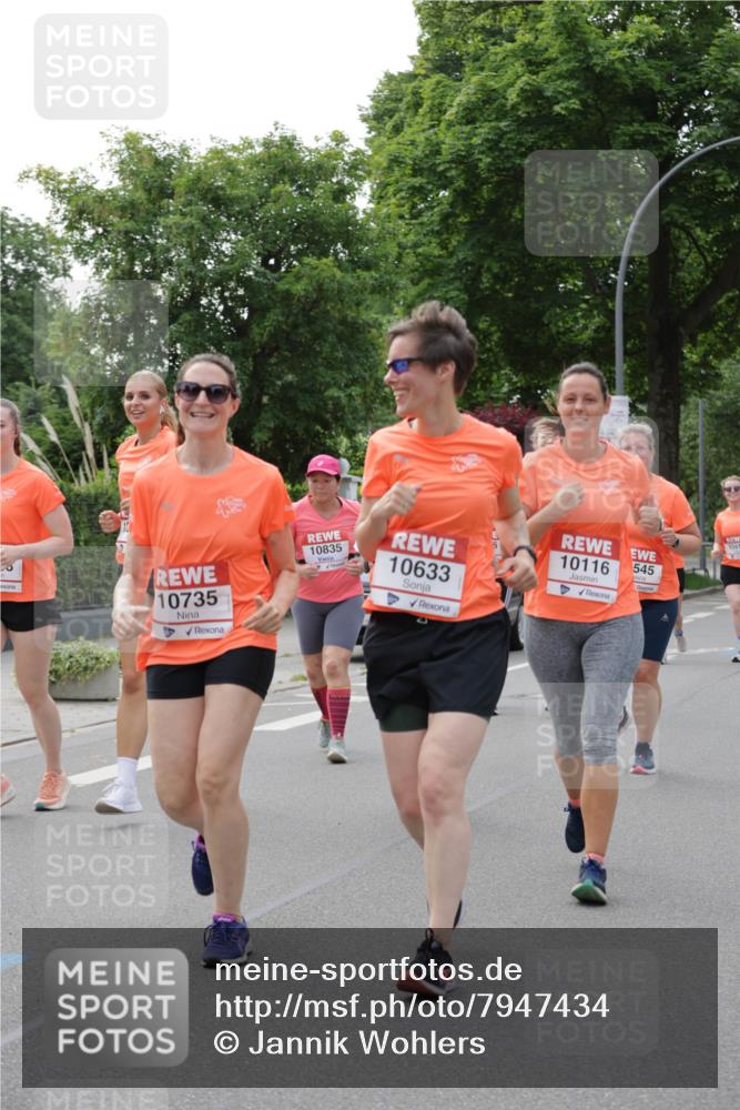 15.06.2025 - REWE Women's Run Jannik Wohlers http://msf.ph/oto/7947434 15.06.2025 08:30:29 Laufen 10735, 10835, 10633, 10116, 545 meine-sportfotos.de