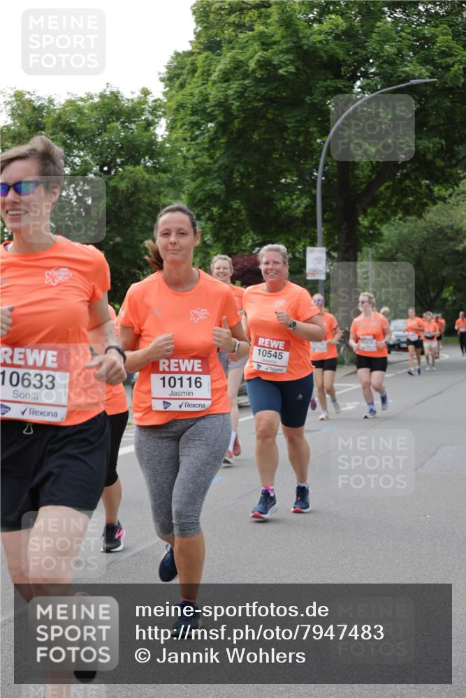 15.06.2025 - REWE Women's Run Jannik Wohlers http://msf.ph/oto/7947483 15.06.2025 08:30:29 Laufen 10412, 10545, 10633, 10116 meine-sportfotos.de