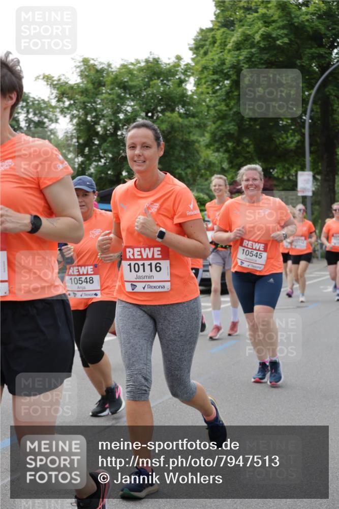 15.06.2025 - REWE Women's Run Jannik Wohlers http://msf.ph/oto/7947513 15.06.2025 08:30:30 Laufen 10548, 10116, 10545 meine-sportfotos.de