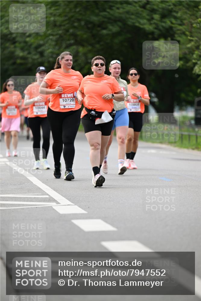 15.06.2025 - REWE Women's Run Dr. Thomas Lammeyer http://msf.ph/oto/7947552 15.06.2025 09:24:15 Laufen 10720, 10044, 10869 meine-sportfotos.de
