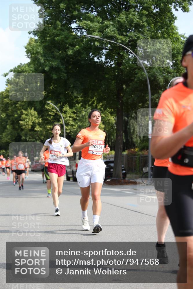 15.06.2025 - REWE Women's Run Jannik Wohlers http://msf.ph/oto/7947568 15.06.2025 09:45:59 Laufen 1072, 10164 meine-sportfotos.de