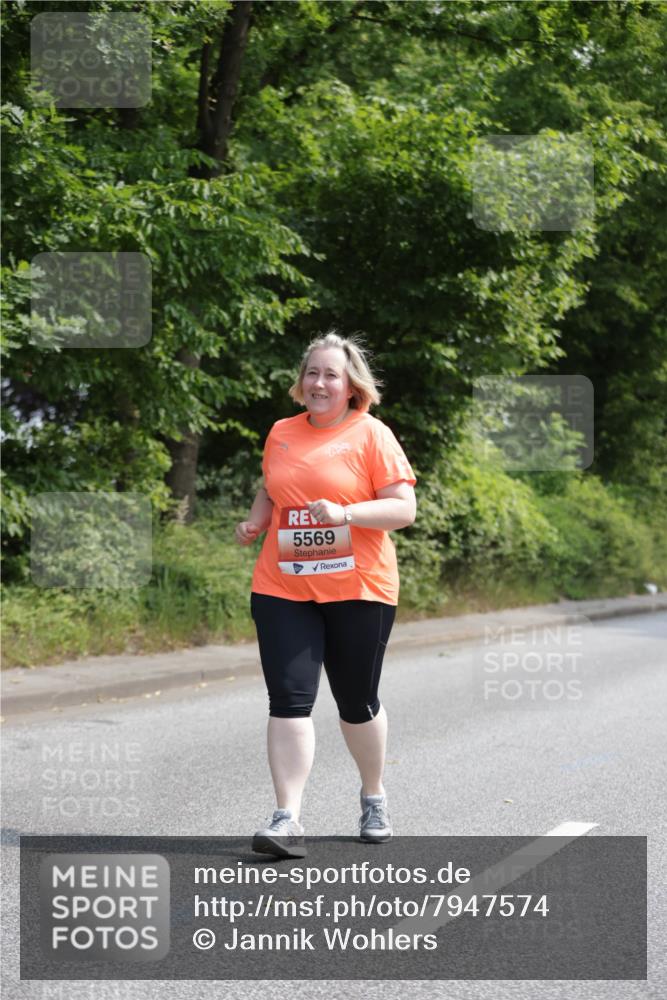 15.06.2025 - REWE Women's Run Jannik Wohlers http://msf.ph/oto/7947574 15.06.2025 10:23:26 Laufen 5569 meine-sportfotos.de