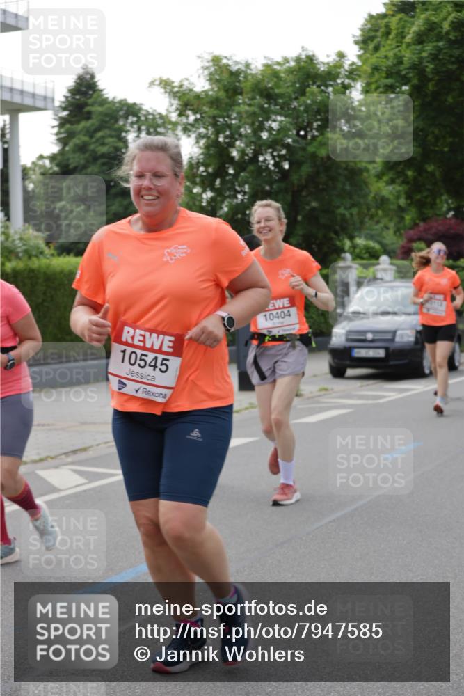 15.06.2025 - REWE Women's Run Jannik Wohlers http://msf.ph/oto/7947585 15.06.2025 08:30:31 Laufen 10545, 10404 meine-sportfotos.de