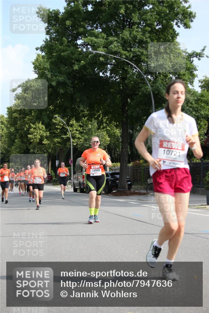 15.06.2025 - REWE Women's Run Jannik Wohlers http://msf.ph/oto/7947636 15.06.2025 09:46:02 Laufen 10355, 10342, 10721 meine-sportfotos.de