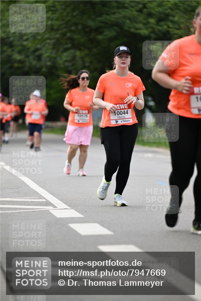 15.06.2025 - REWE Women's Run Dr. Thomas Lammeyer http://msf.ph/oto/7947669 15.06.2025 09:24:20 Laufen 10044, 10, 10576 meine-sportfotos.de