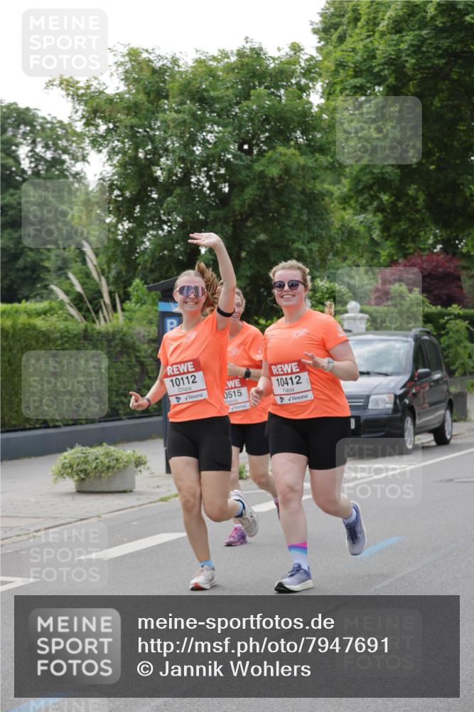 15.06.2025 - REWE Women's Run Jannik Wohlers http://msf.ph/oto/7947691 15.06.2025 08:30:33 Laufen 10112, 0515, 10412 meine-sportfotos.de
