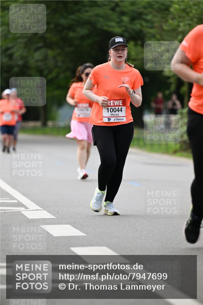 15.06.2025 - REWE Women's Run Dr. Thomas Lammeyer http://msf.ph/oto/7947699 15.06.2025 09:24:21 Laufen 10044 meine-sportfotos.de