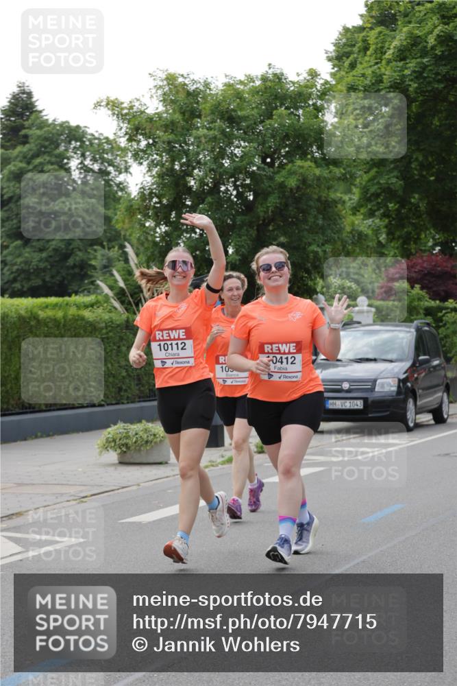 15.06.2025 - REWE Women's Run Jannik Wohlers http://msf.ph/oto/7947715 15.06.2025 08:30:33 Laufen 10112, 0412, 105, 1043 meine-sportfotos.de