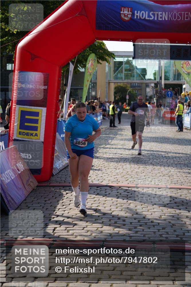 13.06.2025 - Holstenköstenlauf Felixshl http://msf.ph/oto/7947802 13.06.2025 18:15:45 Laufen 3856, 3872 meine-sportfotos.de