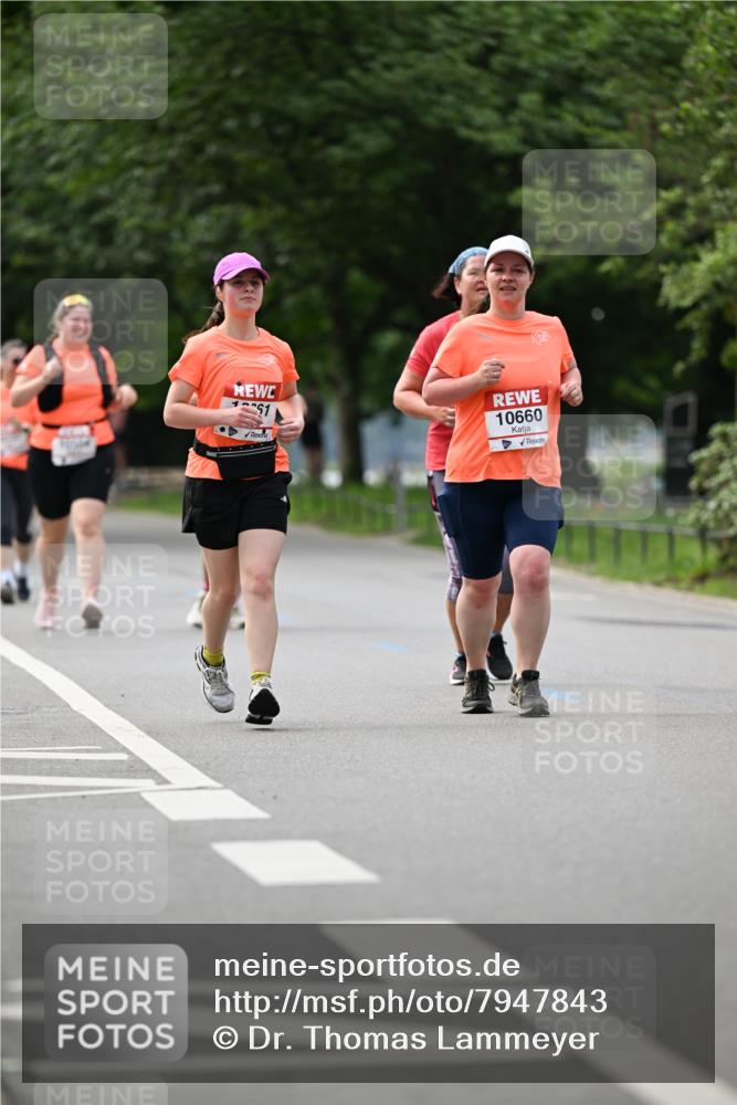 15.06.2025 - REWE Women's Run Dr. Thomas Lammeyer http://msf.ph/oto/7947843 15.06.2025 09:24:30 Laufen 1, 10660 meine-sportfotos.de