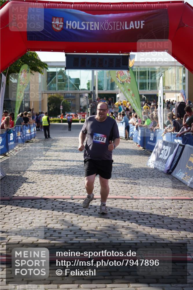 13.06.2025 - Holstenköstenlauf Felixshl http://msf.ph/oto/7947896 13.06.2025 18:15:48 Laufen 3856, 3872 meine-sportfotos.de