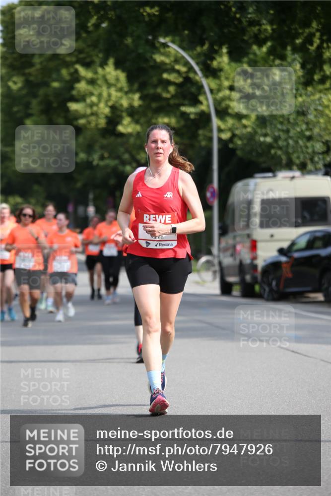 15.06.2025 - REWE Women's Run Jannik Wohlers http://msf.ph/oto/7947926 15.06.2025 09:46:17 Laufen  meine-sportfotos.de