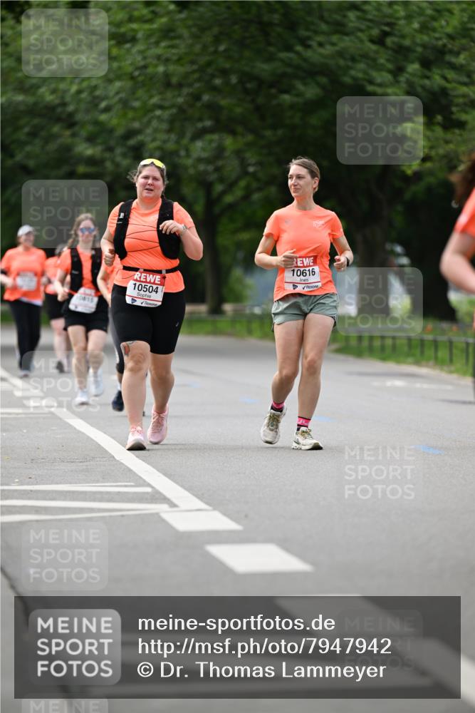 15.06.2025 - REWE Women's Run Dr. Thomas Lammeyer http://msf.ph/oto/7947942 15.06.2025 09:24:34 Laufen 10504, 10616 meine-sportfotos.de