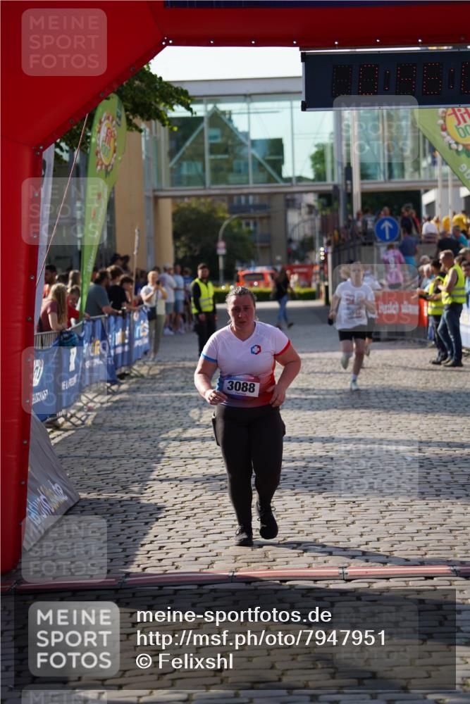13.06.2025 - Holstenköstenlauf Felixshl http://msf.ph/oto/7947951 13.06.2025 18:16:08 Laufen 2378, 3088, 3593 meine-sportfotos.de