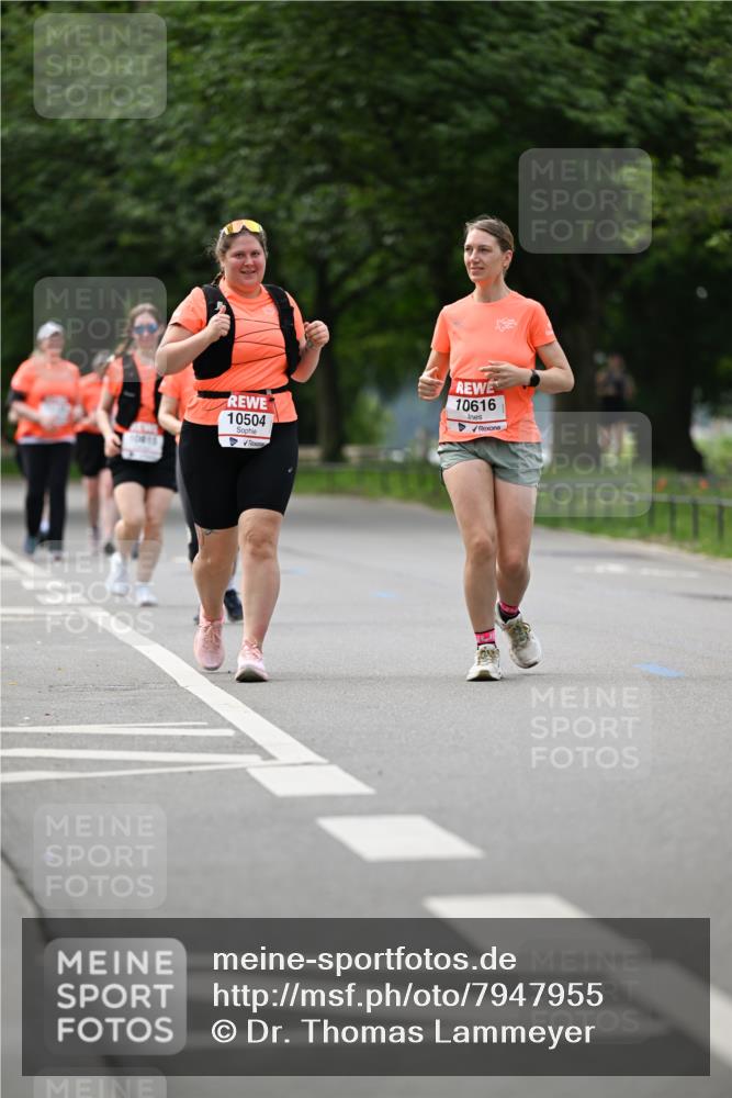15.06.2025 - REWE Women's Run Dr. Thomas Lammeyer http://msf.ph/oto/7947955 15.06.2025 09:24:34 Laufen 10504, 10616 meine-sportfotos.de