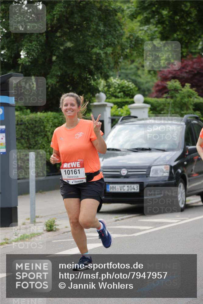 15.06.2025 - REWE Women's Run Jannik Wohlers http://msf.ph/oto/7947957 15.06.2025 08:30:38 Laufen 10161, 1043 meine-sportfotos.de