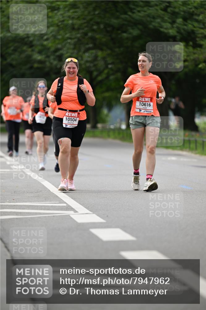 15.06.2025 - REWE Women's Run Dr. Thomas Lammeyer http://msf.ph/oto/7947962 15.06.2025 09:24:34 Laufen 10504, 10616 meine-sportfotos.de