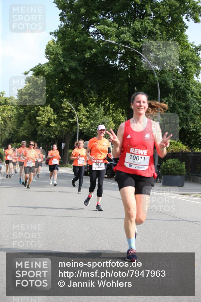 15.06.2025 - REWE Women's Run Jannik Wohlers http://msf.ph/oto/7947963 15.06.2025 09:46:20 Laufen 10619, 10637, 10621, 10011 meine-sportfotos.de