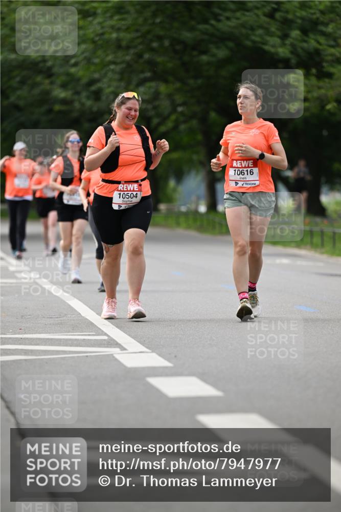 15.06.2025 - REWE Women's Run Dr. Thomas Lammeyer http://msf.ph/oto/7947977 15.06.2025 09:24:35 Laufen 10504, 10616 meine-sportfotos.de