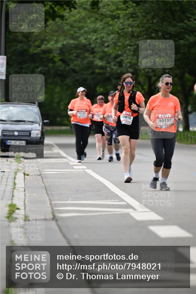 15.06.2025 - REWE Women's Run Dr. Thomas Lammeyer http://msf.ph/oto/7948021 15.06.2025 09:24:38 Laufen 10122, 10815, 10137 meine-sportfotos.de