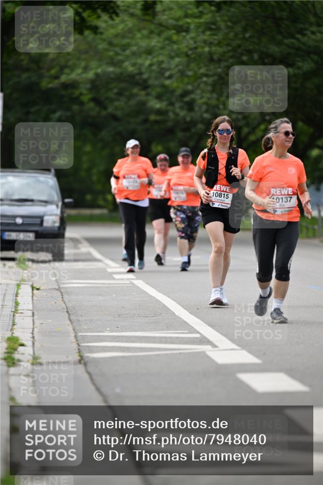15.06.2025 - REWE Women's Run Dr. Thomas Lammeyer http://msf.ph/oto/7948040 15.06.2025 09:24:38 Laufen 10815, 0137 meine-sportfotos.de