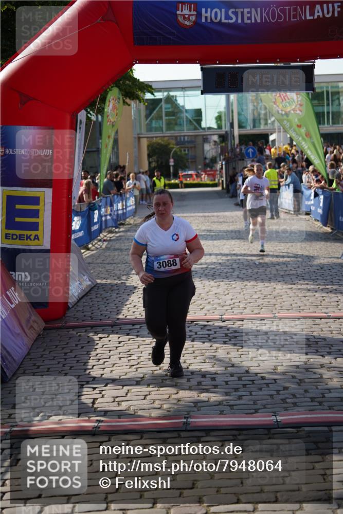 13.06.2025 - Holstenköstenlauf Felixshl http://msf.ph/oto/7948064 13.06.2025 18:16:10 Laufen 2378, 3088, 3593 meine-sportfotos.de