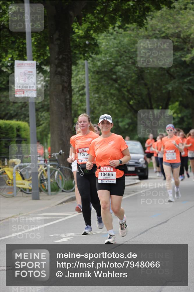 15.06.2025 - REWE Women's Run Jannik Wohlers http://msf.ph/oto/7948066 15.06.2025 08:30:44 Laufen 15, 2025, 1076, 10465 meine-sportfotos.de