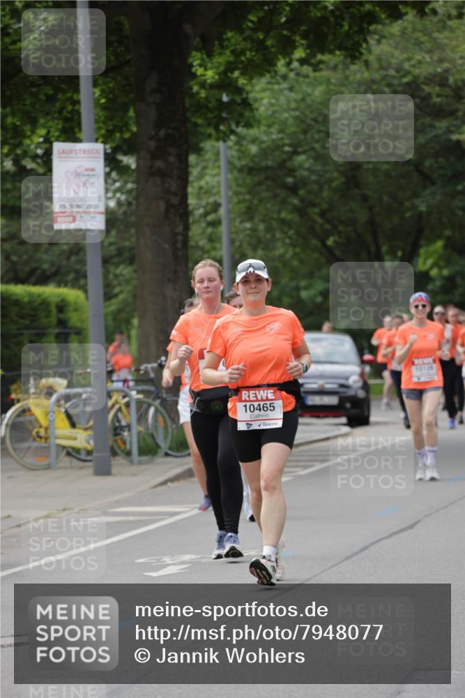 15.06.2025 - REWE Women's Run Jannik Wohlers http://msf.ph/oto/7948077 15.06.2025 08:30:44 Laufen 15, 2825, 10465, 10128 meine-sportfotos.de