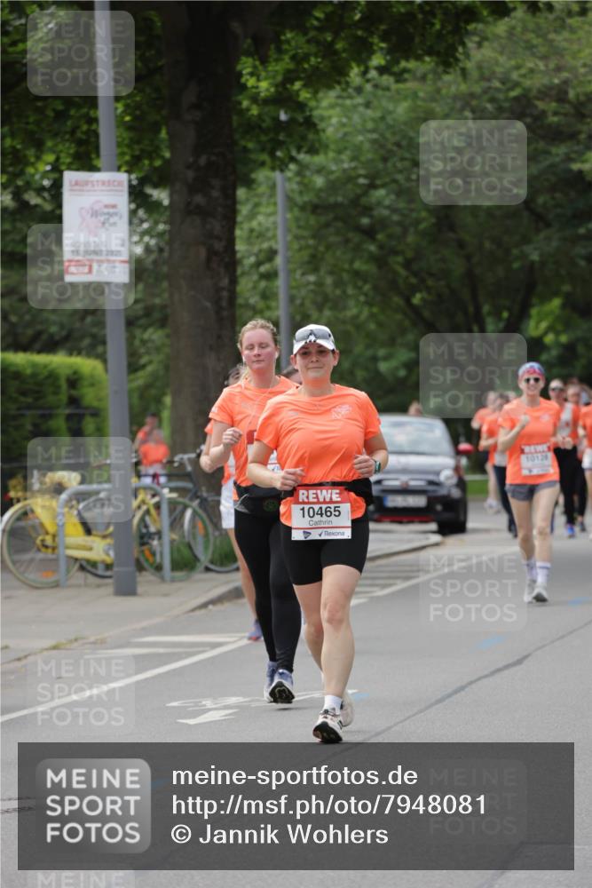 15.06.2025 - REWE Women's Run Jannik Wohlers http://msf.ph/oto/7948081 15.06.2025 08:30:44 Laufen 10465 meine-sportfotos.de