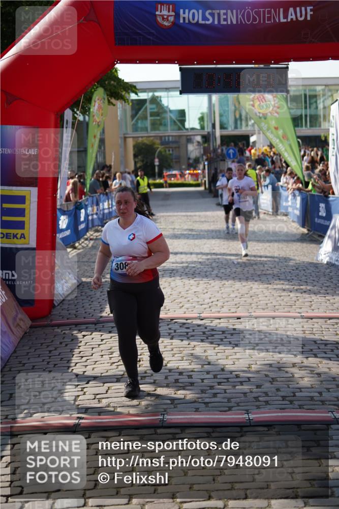 13.06.2025 - Holstenköstenlauf Felixshl http://msf.ph/oto/7948091 13.06.2025 18:16:11 Laufen 2378, 3088, 3593 meine-sportfotos.de