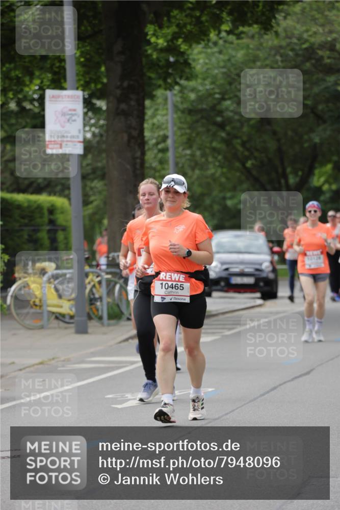 15.06.2025 - REWE Women's Run Jannik Wohlers http://msf.ph/oto/7948096 15.06.2025 08:30:44 Laufen 10465 meine-sportfotos.de