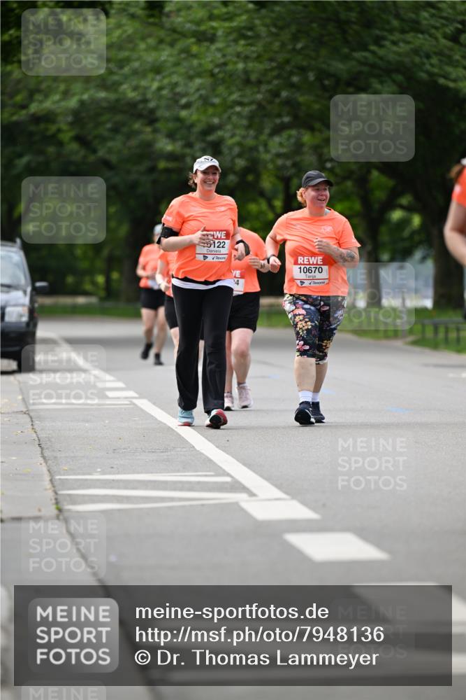 15.06.2025 - REWE Women's Run Dr. Thomas Lammeyer http://msf.ph/oto/7948136 15.06.2025 09:24:43 Laufen 3122, 4, 10670 meine-sportfotos.de