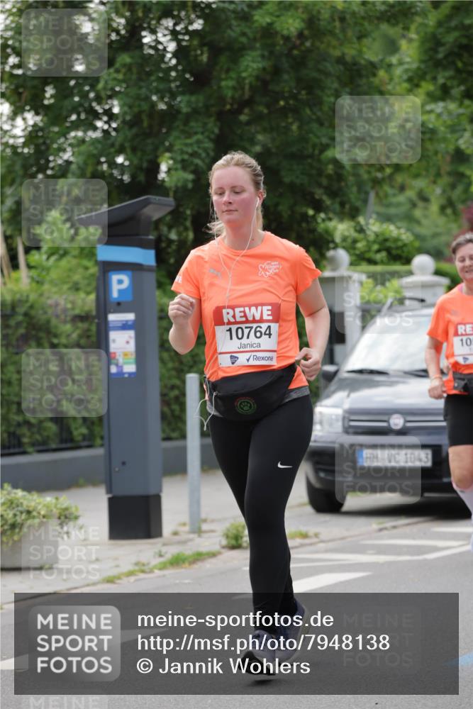 15.06.2025 - REWE Women's Run Jannik Wohlers http://msf.ph/oto/7948138 15.06.2025 08:30:49 Laufen 10764, 10, 1043 meine-sportfotos.de