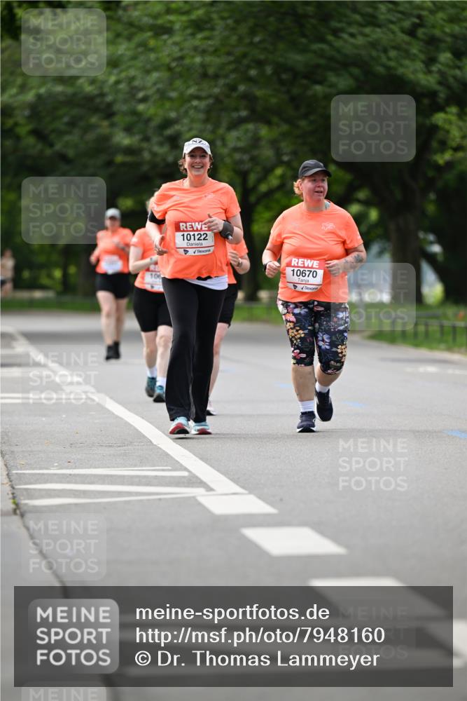 15.06.2025 - REWE Women's Run Dr. Thomas Lammeyer http://msf.ph/oto/7948160 15.06.2025 09:24:44 Laufen 10122, 10670 meine-sportfotos.de