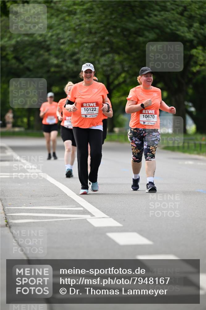 15.06.2025 - REWE Women's Run Dr. Thomas Lammeyer http://msf.ph/oto/7948167 15.06.2025 09:24:44 Laufen 106, 10122, 10670 meine-sportfotos.de