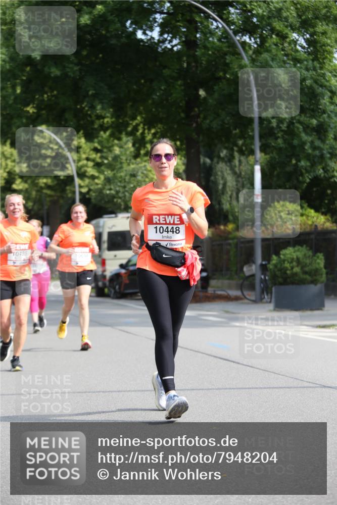 15.06.2025 - REWE Women's Run Jannik Wohlers http://msf.ph/oto/7948204 15.06.2025 09:46:35 Laufen 10448 meine-sportfotos.de